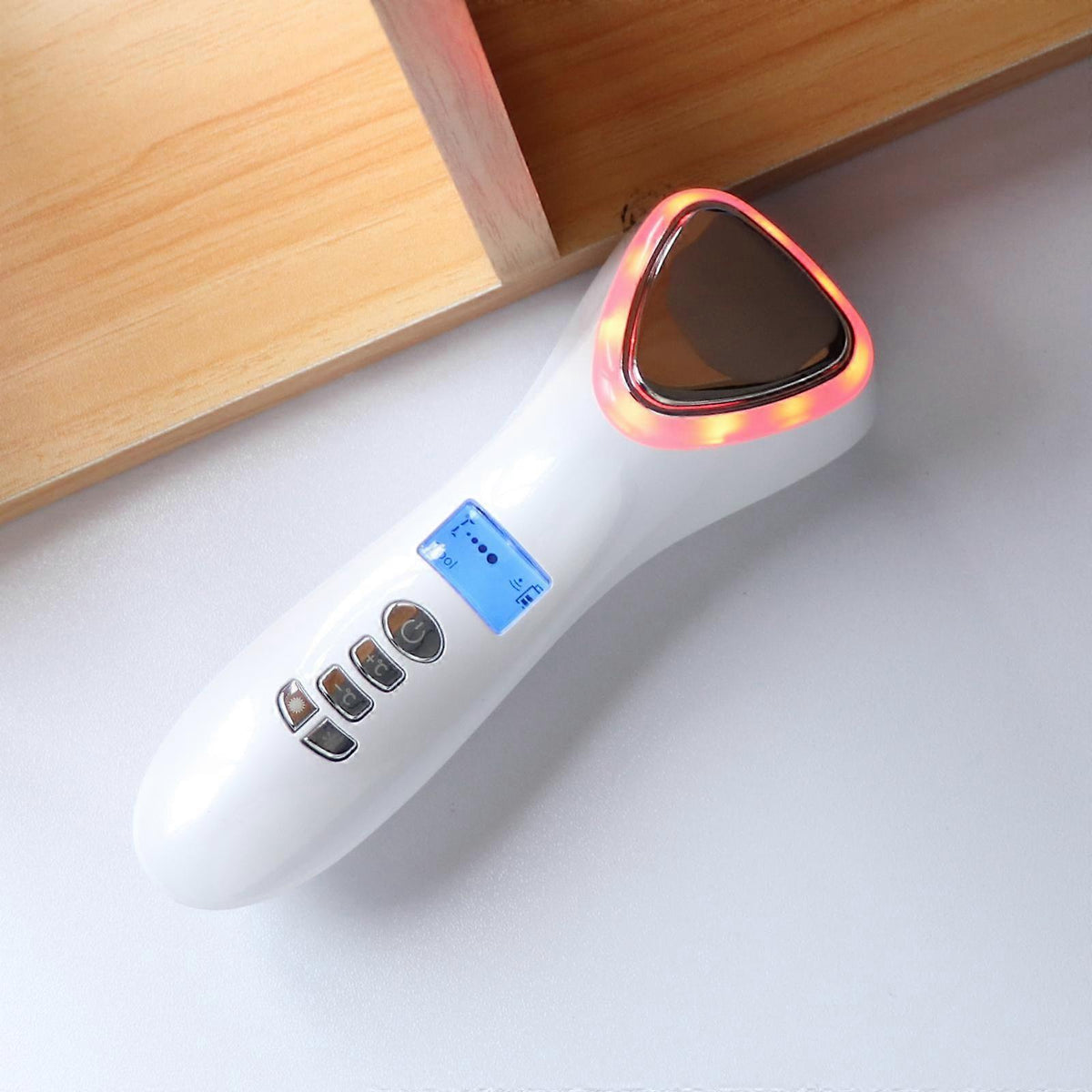 Masseur Visage Chaud & Froid – Peau Ferme et Éclatante en 5 Minutes